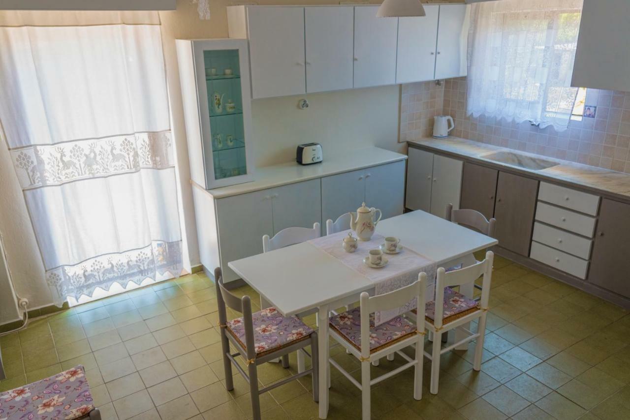 Sea side home Rethimnon Buitenkant foto
